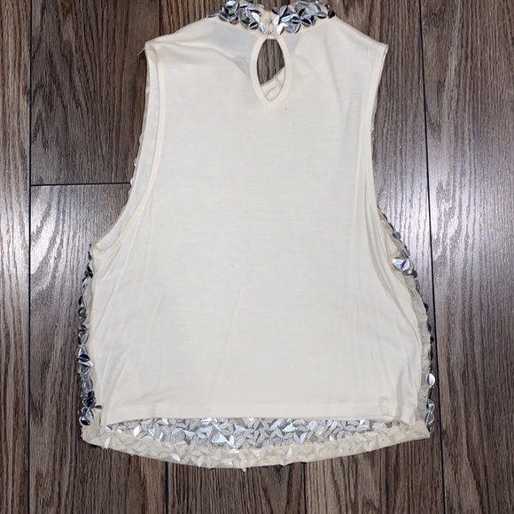 Top shop sleeveless embellished top, size 6 US - Picture 2 of 5